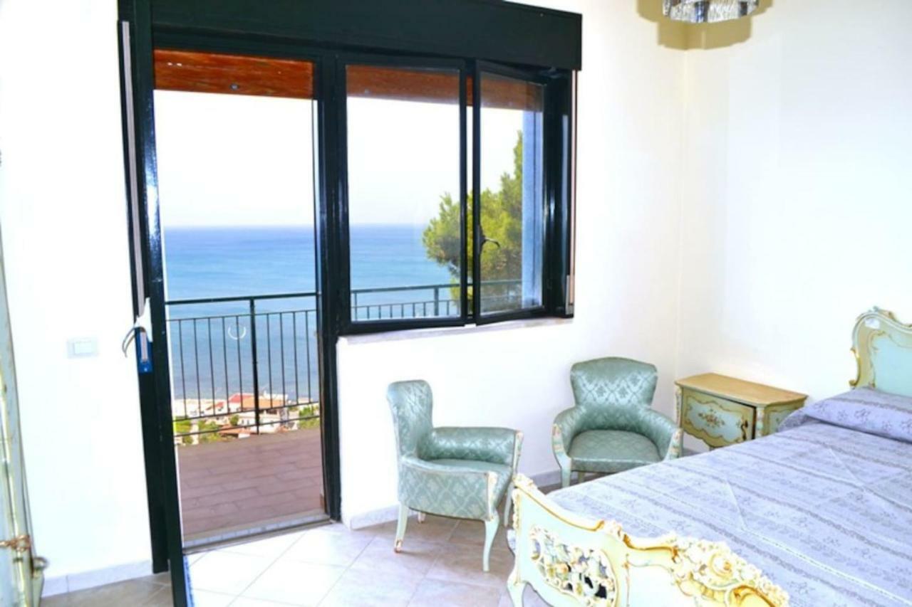 Casa Vacanze La Petrusella Trabia Exterior foto